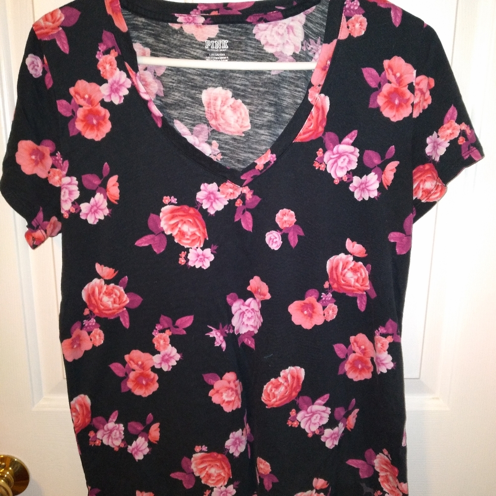 VS Pink floral roses tee shirt